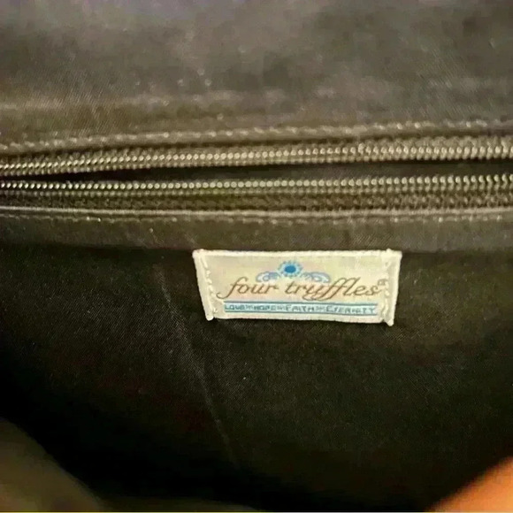 Vintage Straw Envelope Purse by Four Truffles - Picture 3 of 5